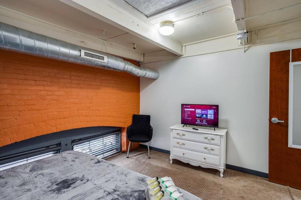 Centric Modern Loft W/ King Beds Apartment Rochester Luaran gambar